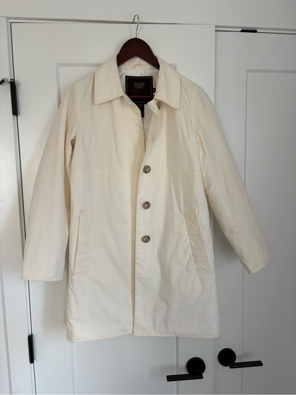 Coach Butter Yellow Jacket - Picture 4 of 6